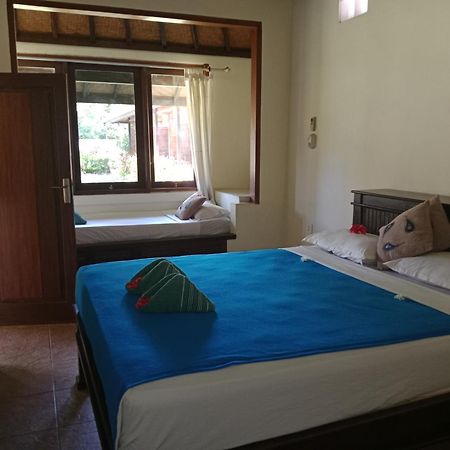 The Beach Bungalows & Turtle Sanctuary เปมูเตรัน ภายนอก รูปภาพ